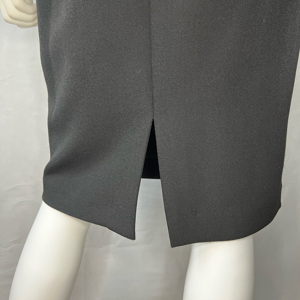 BADGLEY MISCHKA.NWT.Long Sleeve Crepe Sheath dress. Foiled Tulle Mesh Design.4 - Picture 11 of 16